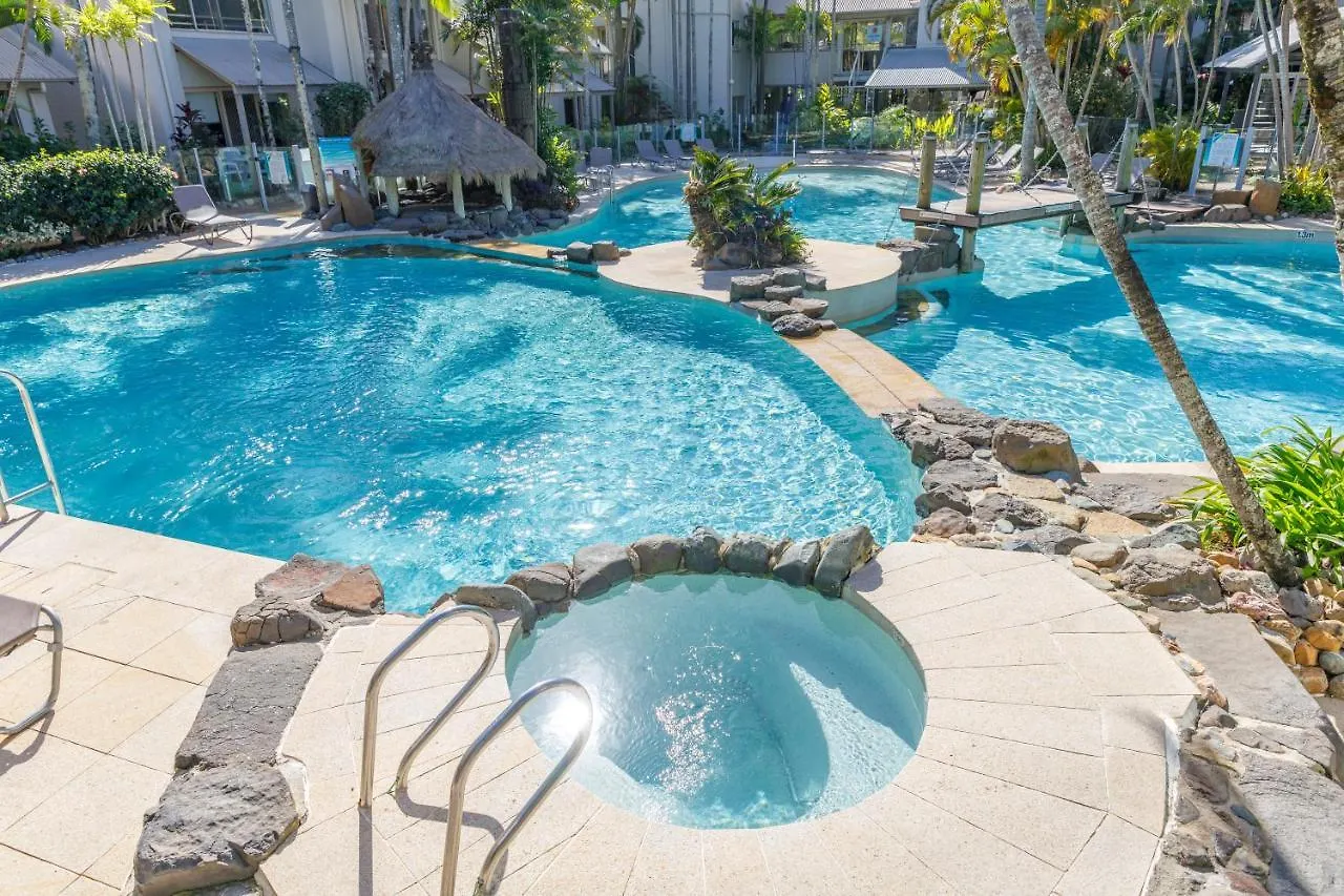 The Islander Noosa Resort Noosaville 3*,